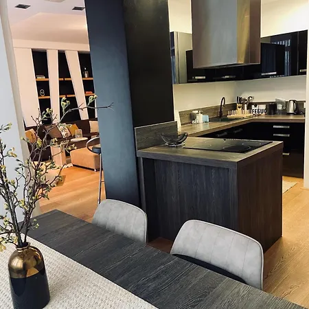 アパート Resident